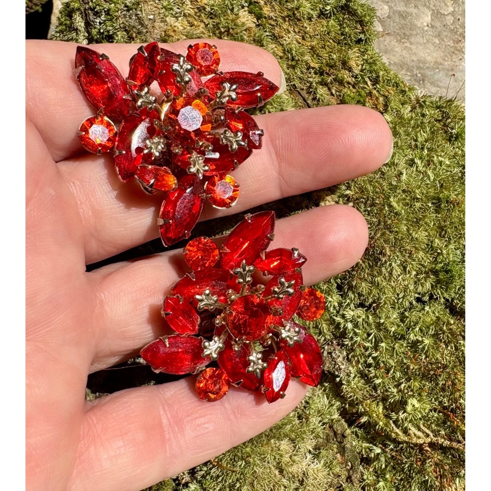 VTG Judy Lee‎ Red Flame Floral Rhinestone Clip On Diva Glam Queen Fleur De Lis
